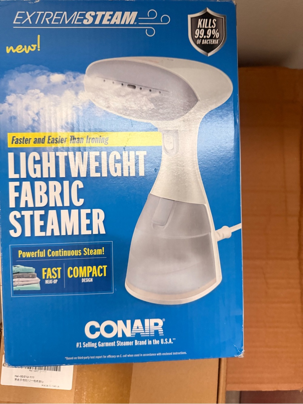 Lightweight Fabric Steamer - White